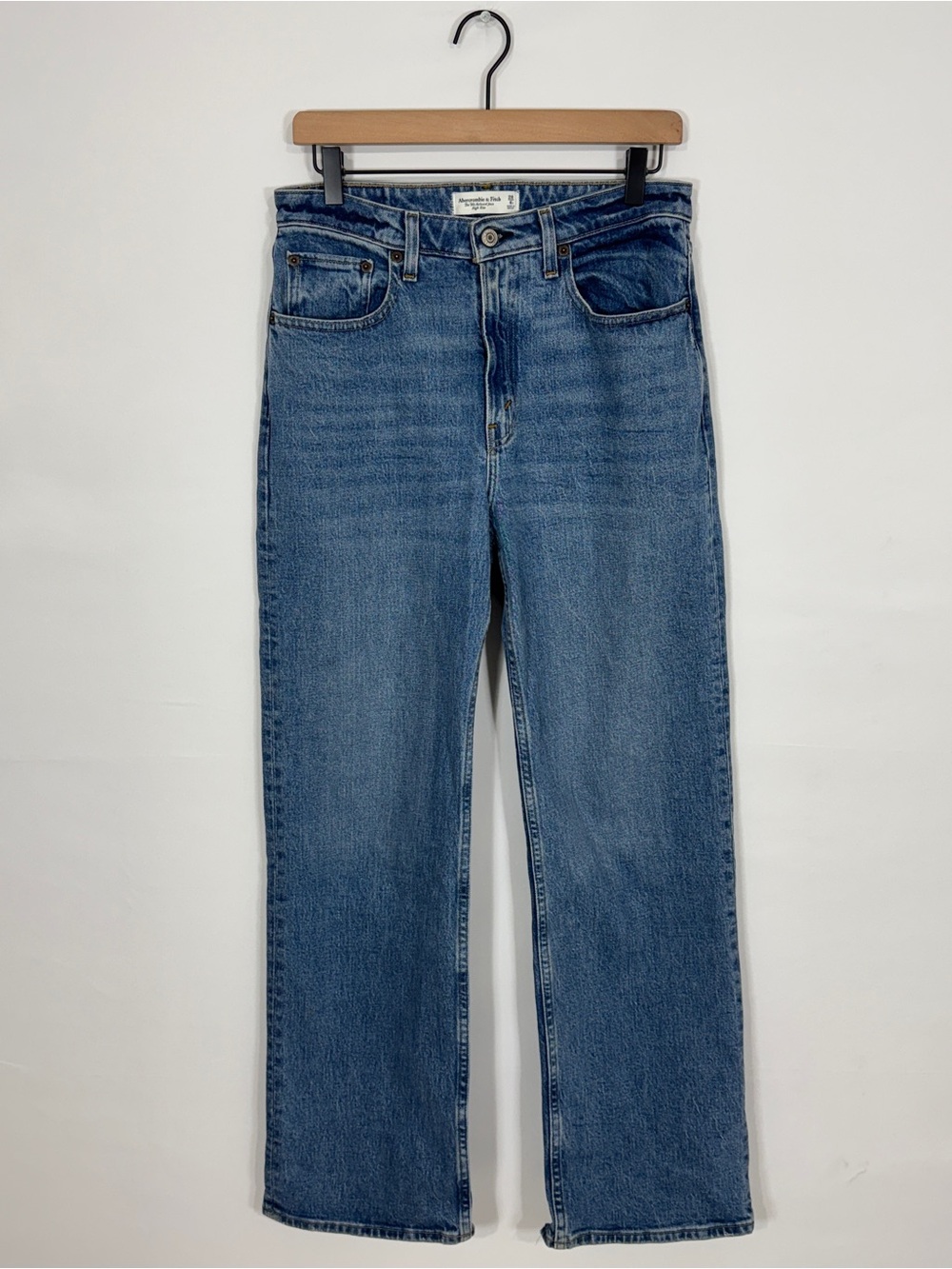 WJ35 {Abercrombie} "90s Relaxed Jeans High Rise" Curve Love Blue Straight Denim